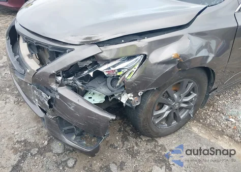 2015 Nissan Altima 2.5/S/Sv/Sl z USA, uszkodzony, nr VIN 1N4AL3AP4FC468254